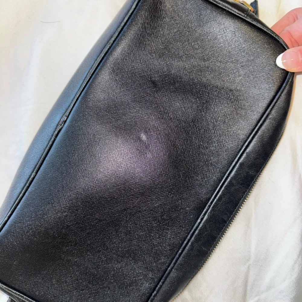 Prada Black Crossbody Leather Bag - Picture 7 of 8